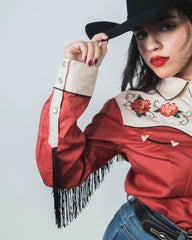 Blusa Panhandle Bordada Flecos Roja/Beige 012