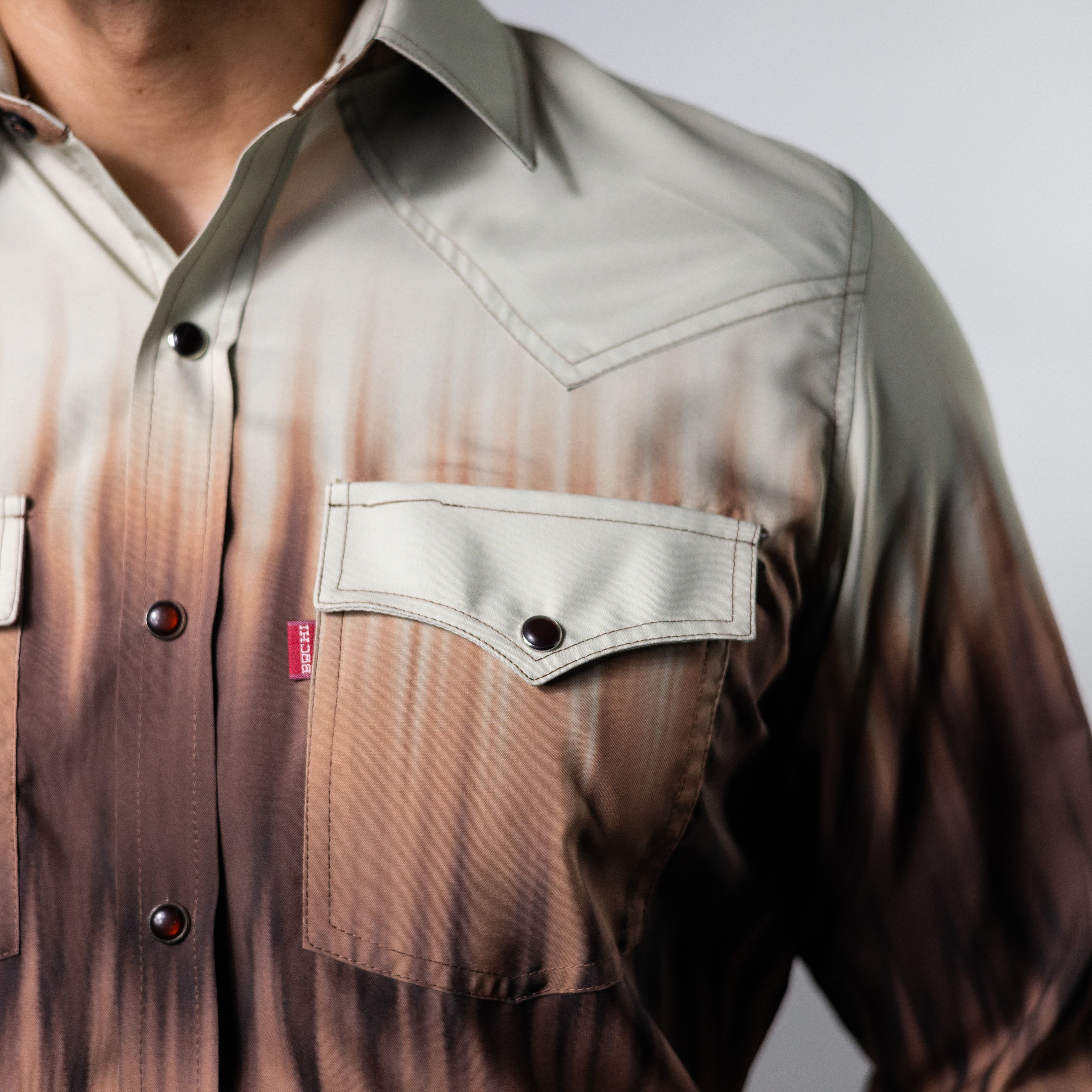 CAMISA BOCHI EST DEGRADADA BEIGE/CF