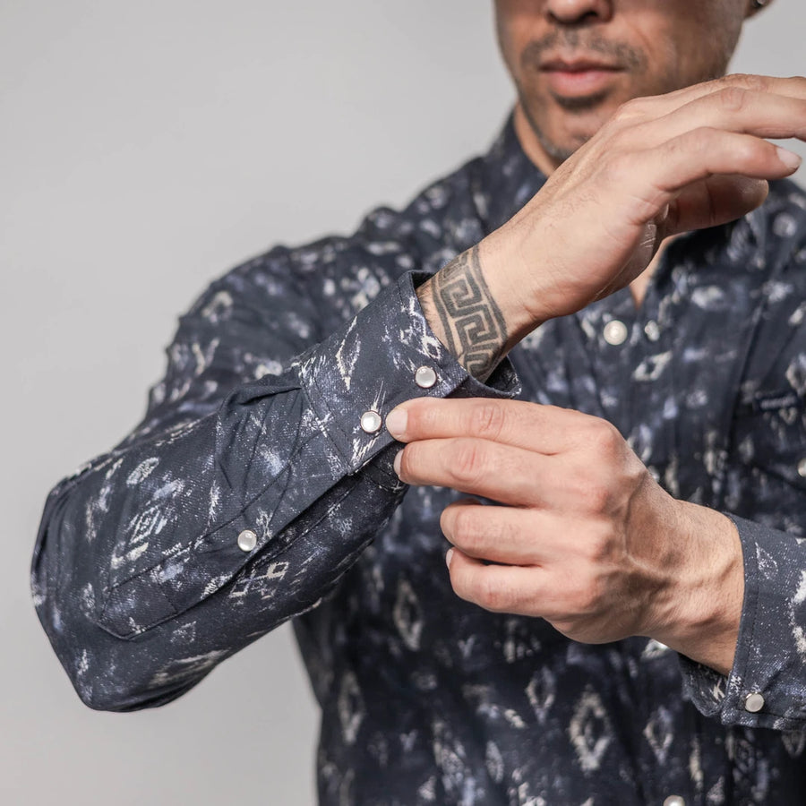 Camisa Wrangler Retro Estampada Rombo Gris/Blanco 257