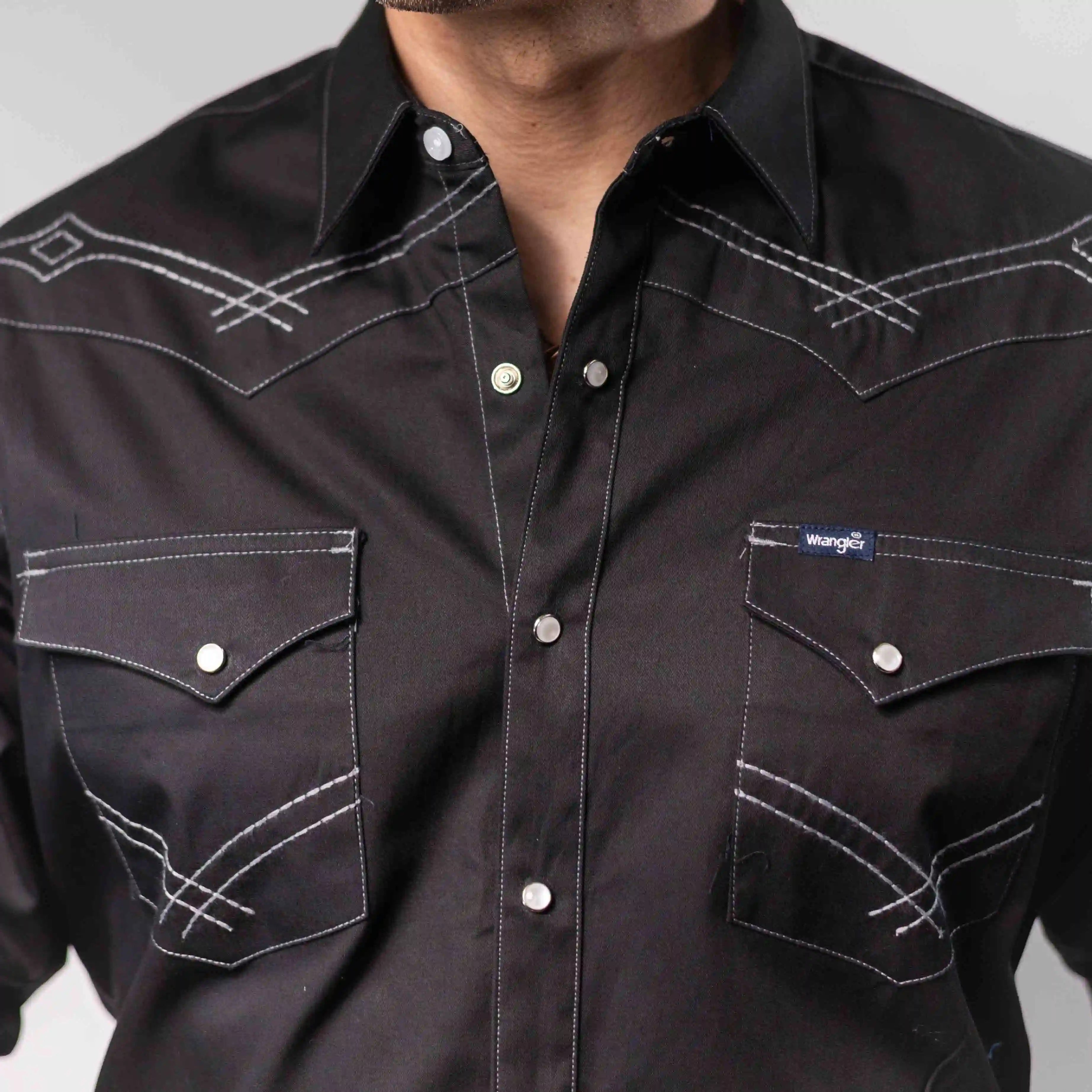 Camisa Wrangler Retro Lisa Bord Negra 277