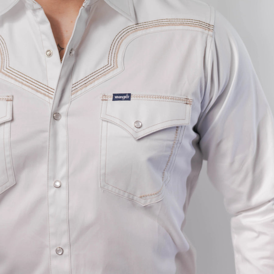 Camisa Wrangler Retro Lisa Bord Hueso 278