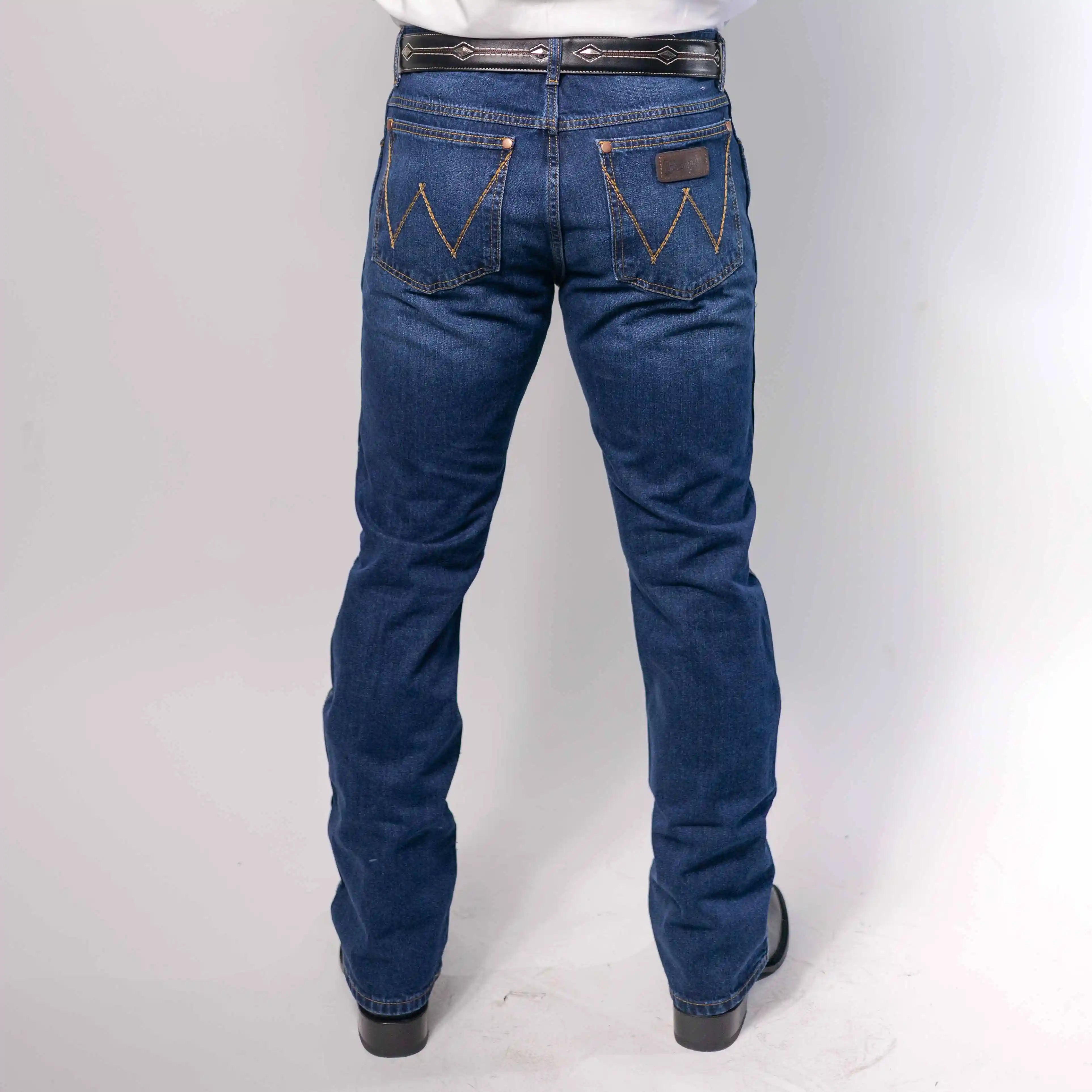 Pantalon Wrangler Retro Slim Boot 127