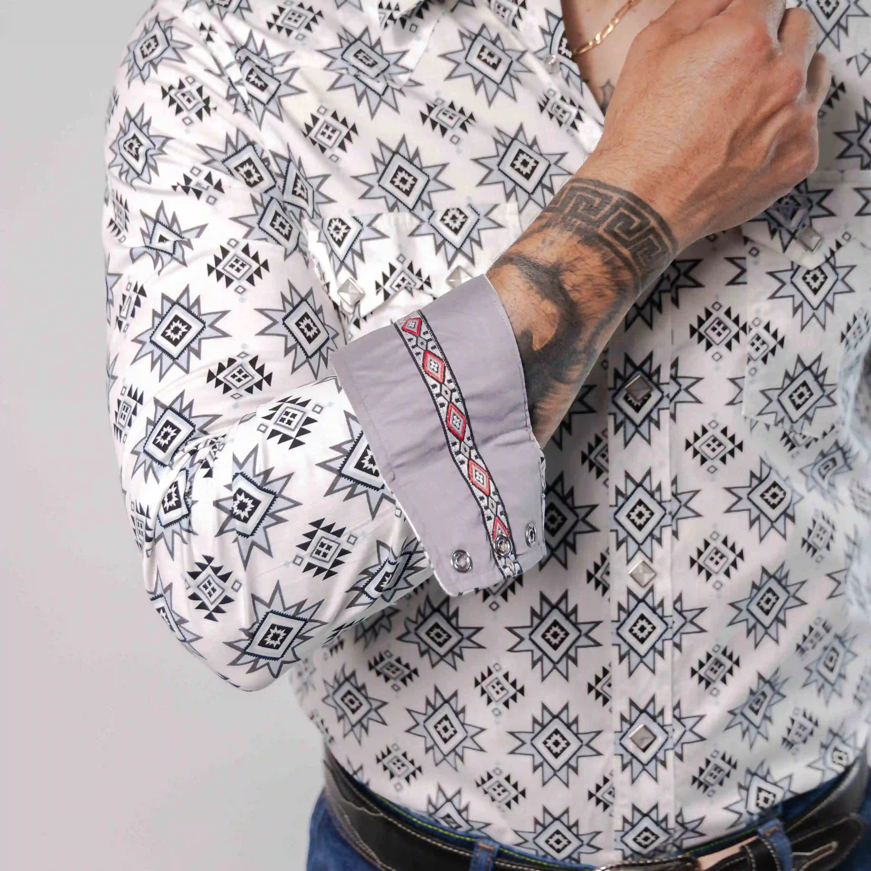 CAM PLATINI MODERN FIT EST AZTEC BLANCO