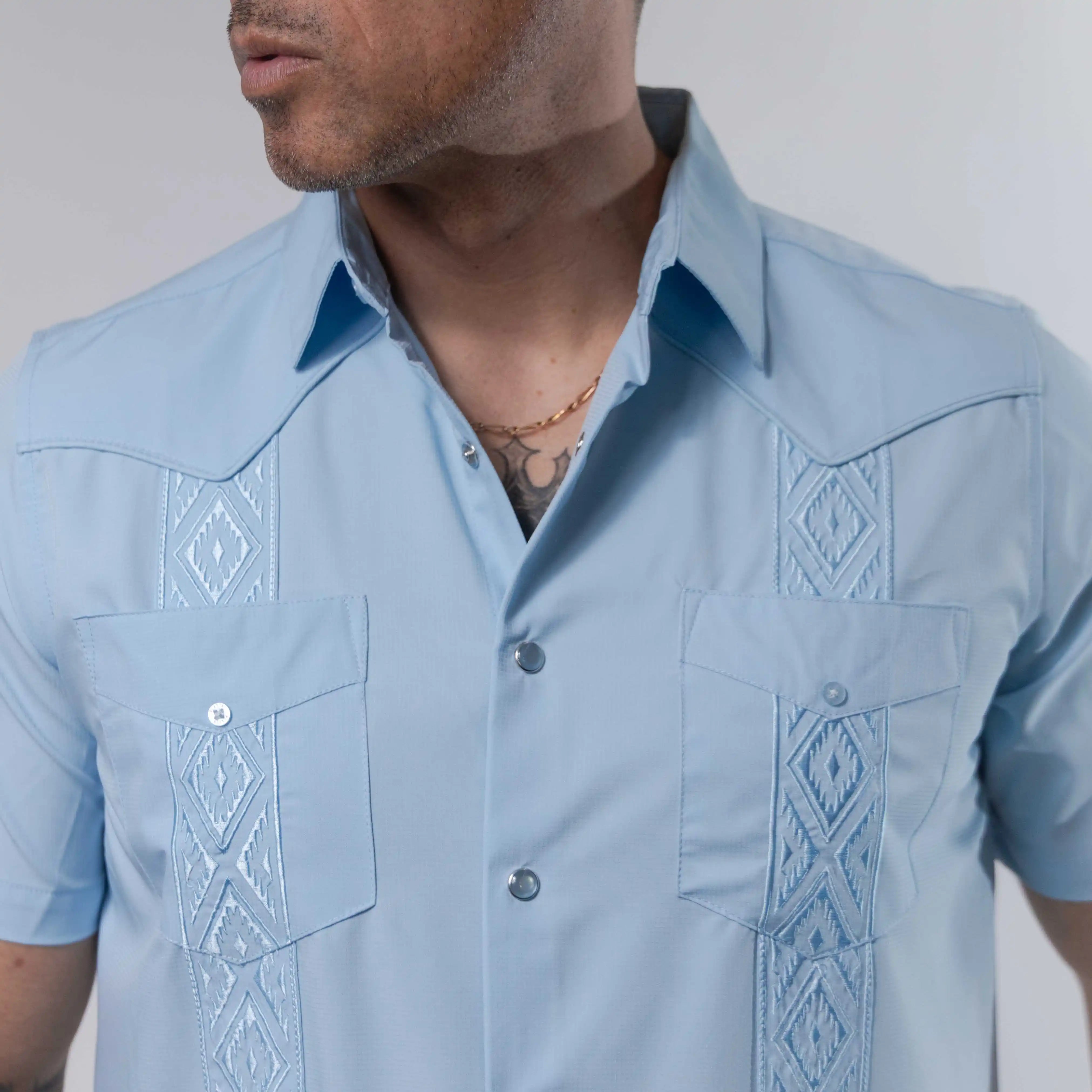 GUAYABERA PLATINI PERFORMANCE BORD CELES