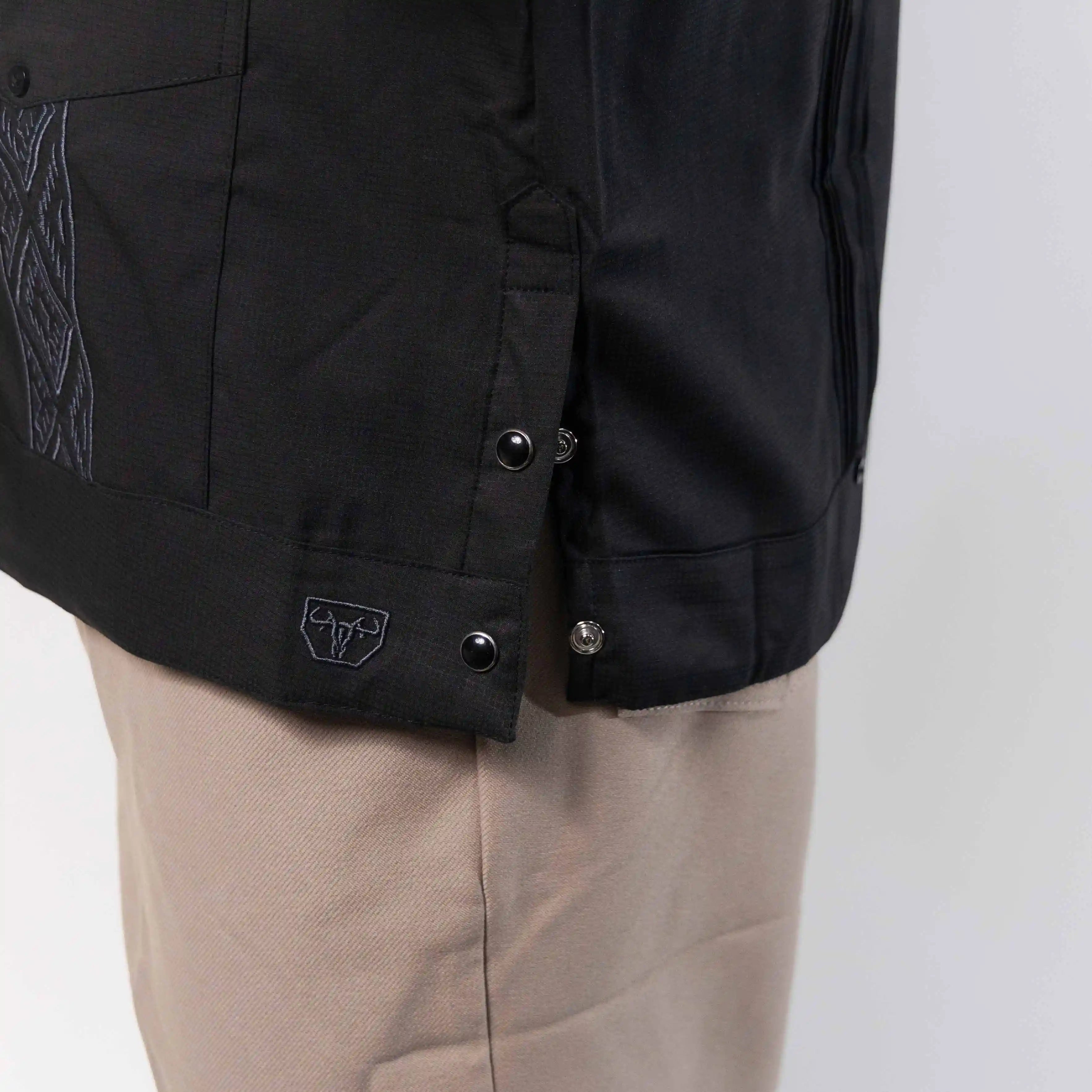 GUAYABERA PLATINI PERFORMANCE BORD NGR