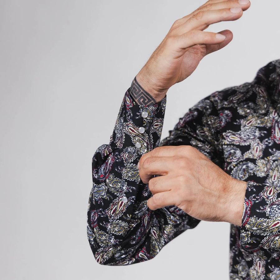 Camisa Hannover Estampada Amibas Negro/Rojo 363