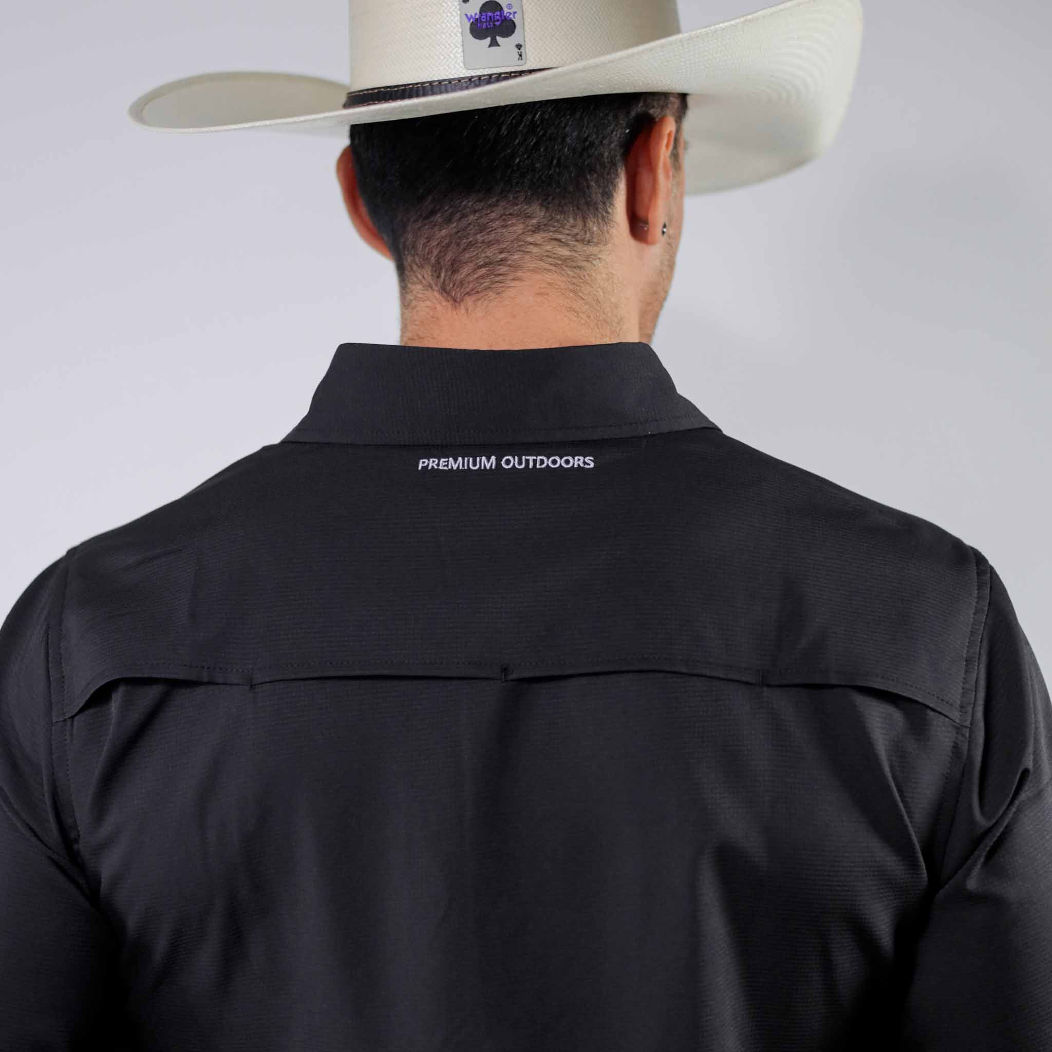 Camisa 5th Ranch Lisa Performance Negro 010