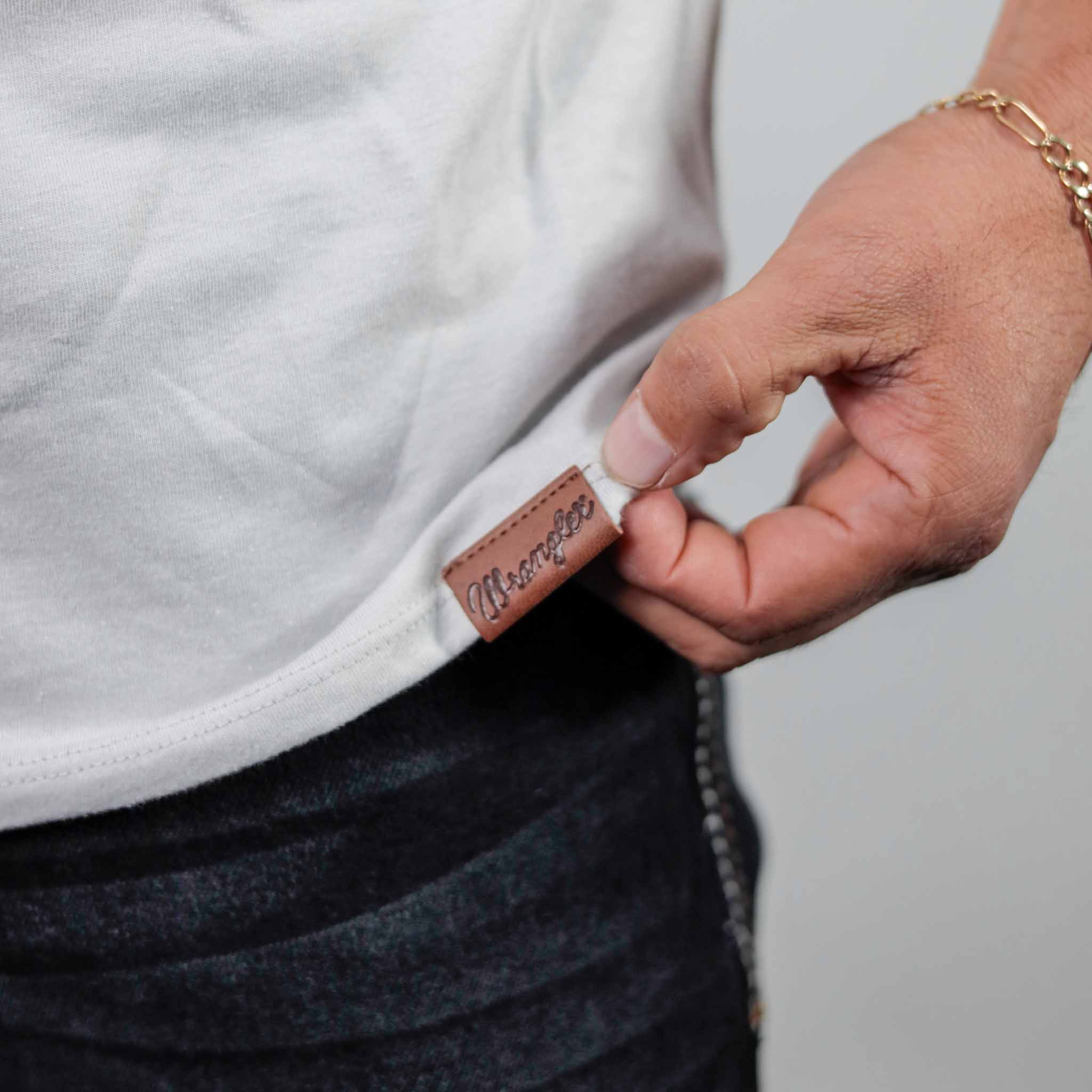 Playera Wrangler Beige Monta 272