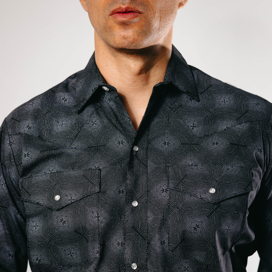 Camisa Hannover Estampada Negro Flor 309