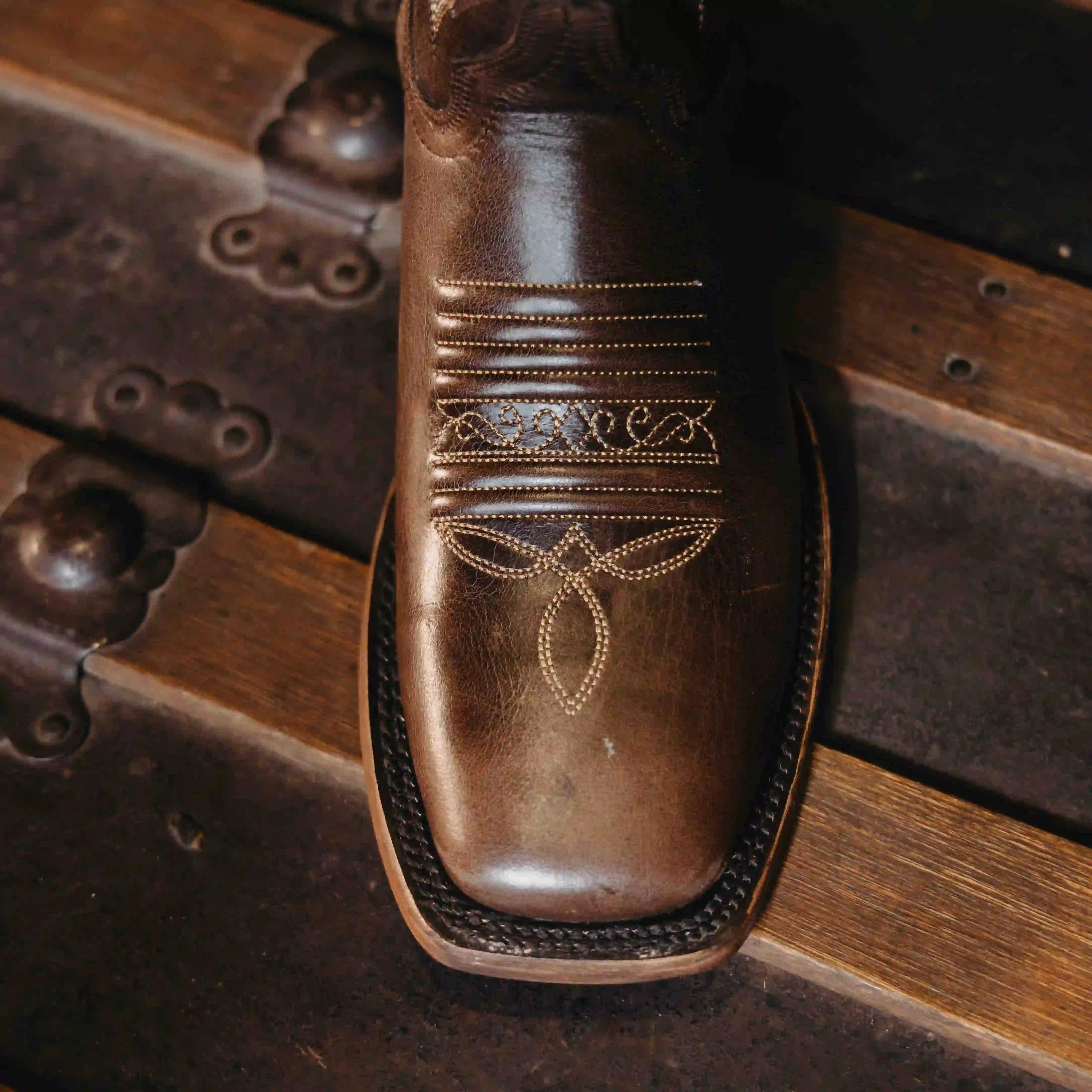 Bota Athiri Ariadne Pulp Cafe H-057 025