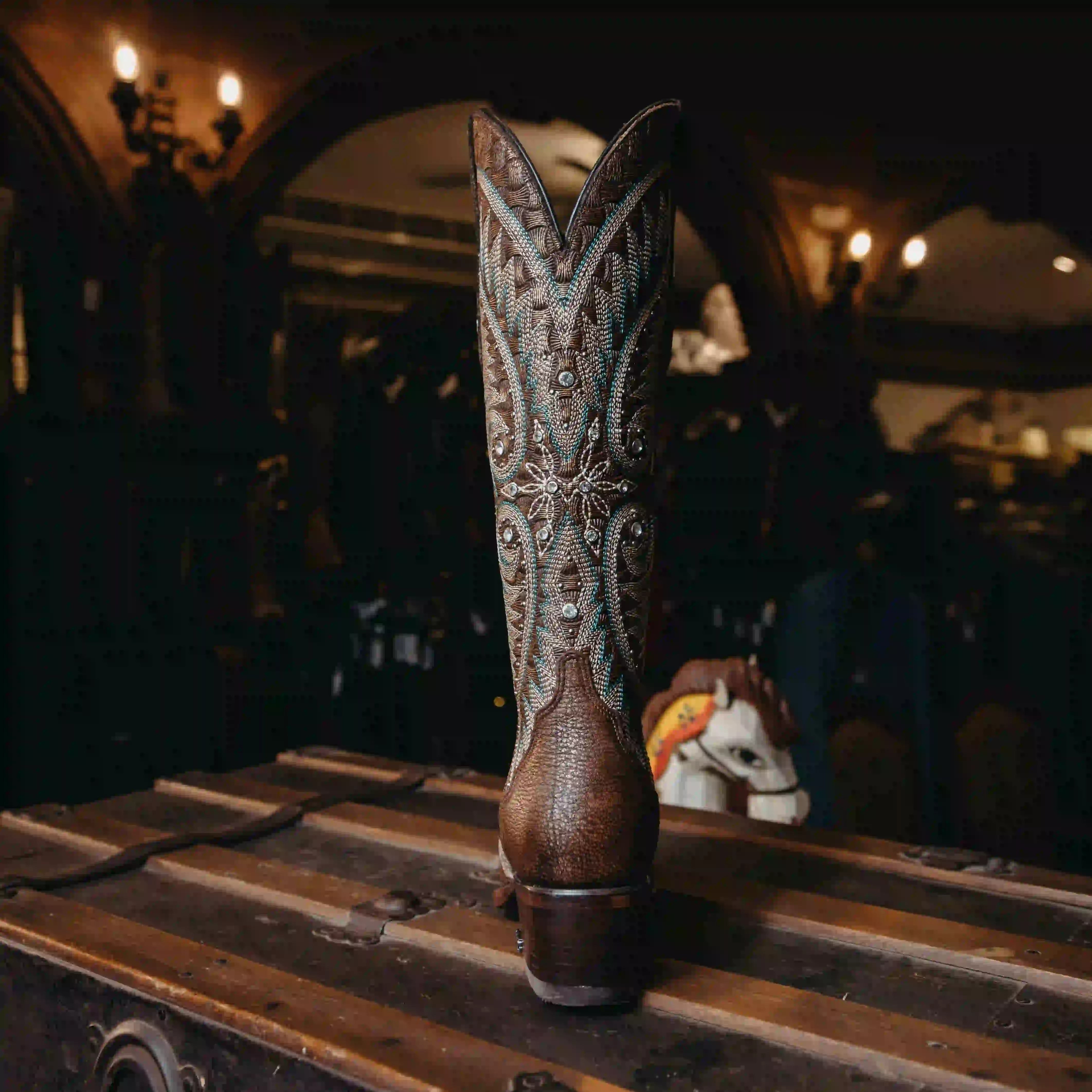 BOTA ATHIRI ATHALA CAVALIER CAFÉ H-MARIE
