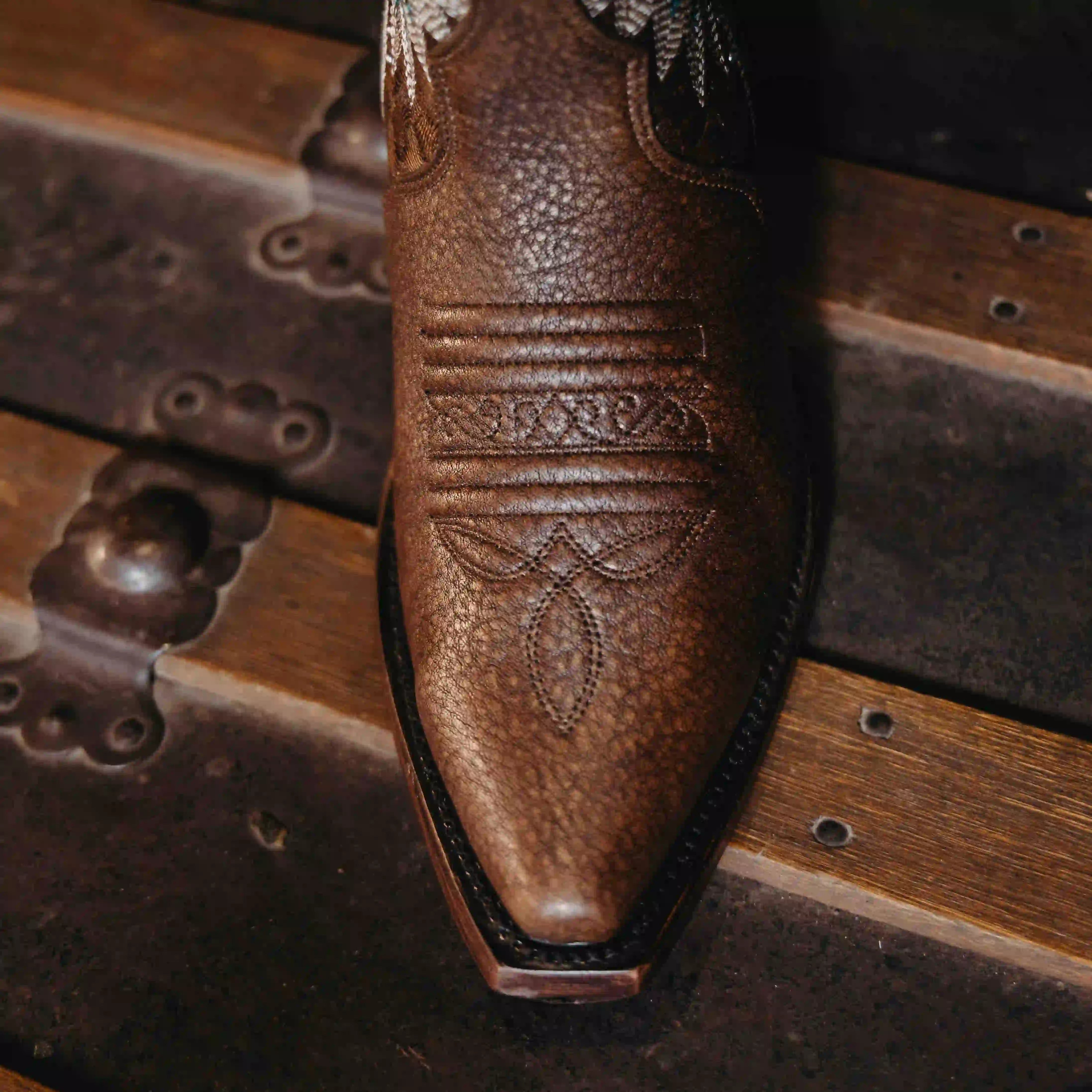BOTA ATHIRI ATHALA CAVALIER CAFÉ H-MARIE
