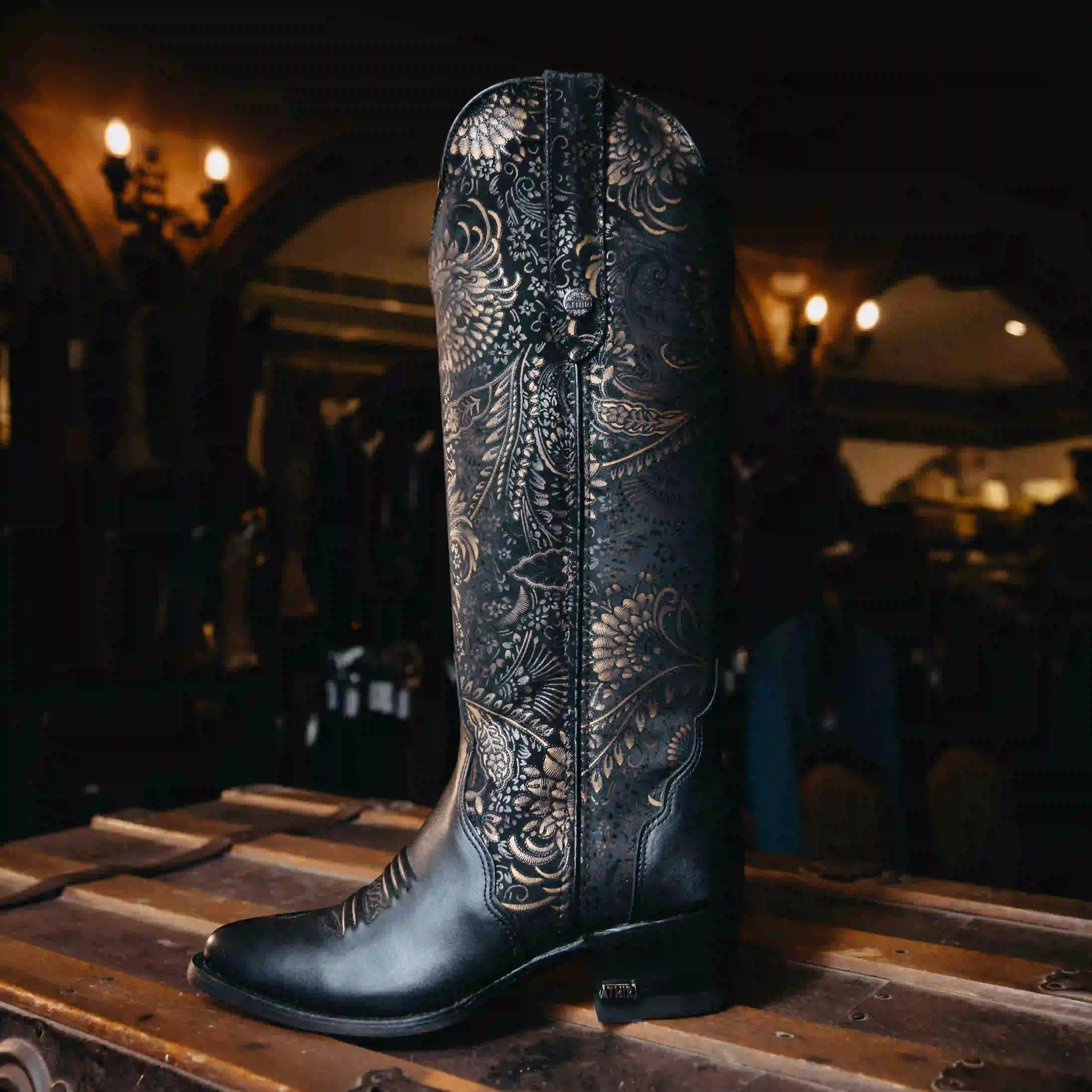 BOTA ATHIRI CEREY RUSH NEGRO H-ROUS OVAL