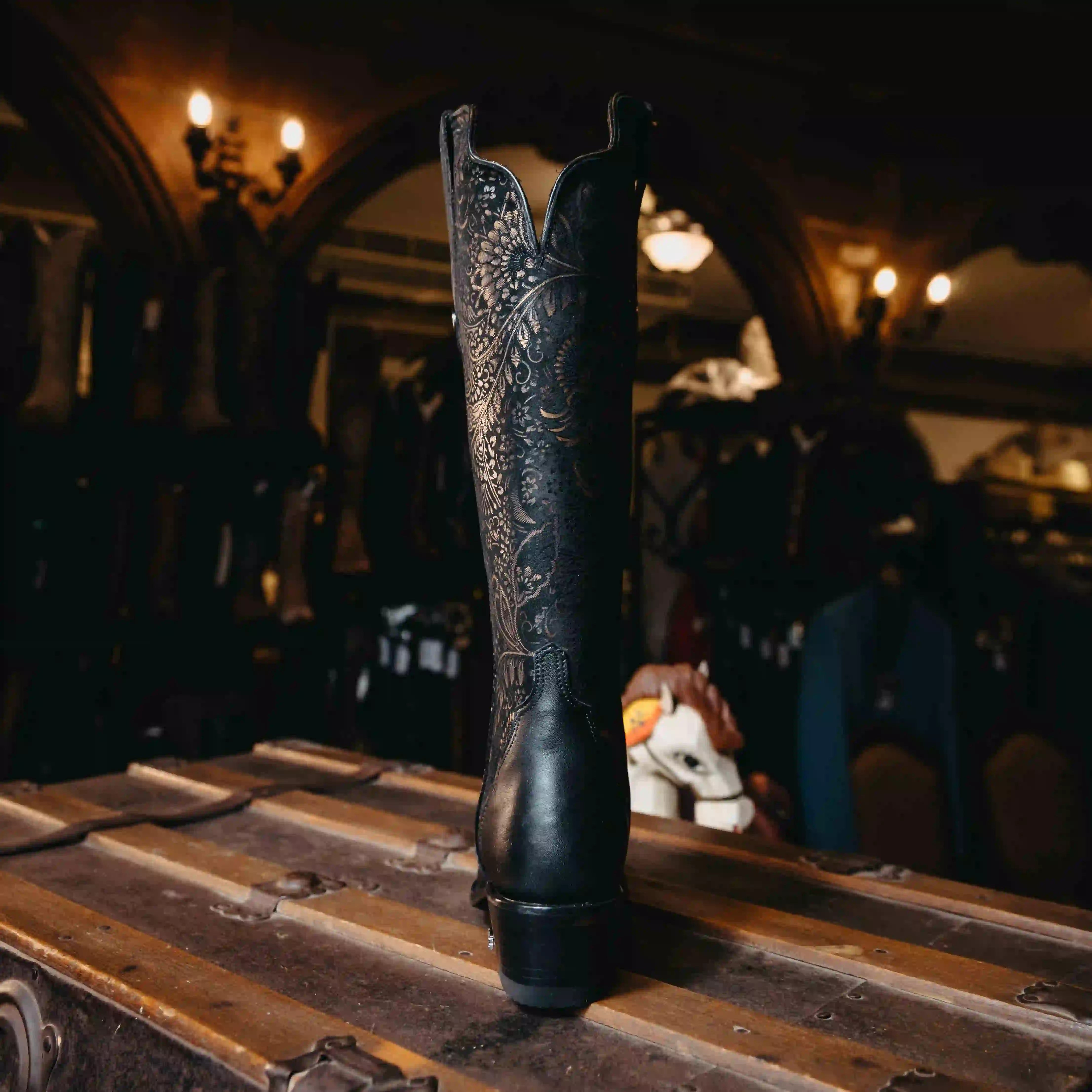 BOTA ATHIRI CEREY RUSH NEGRO H-ROUS OVAL