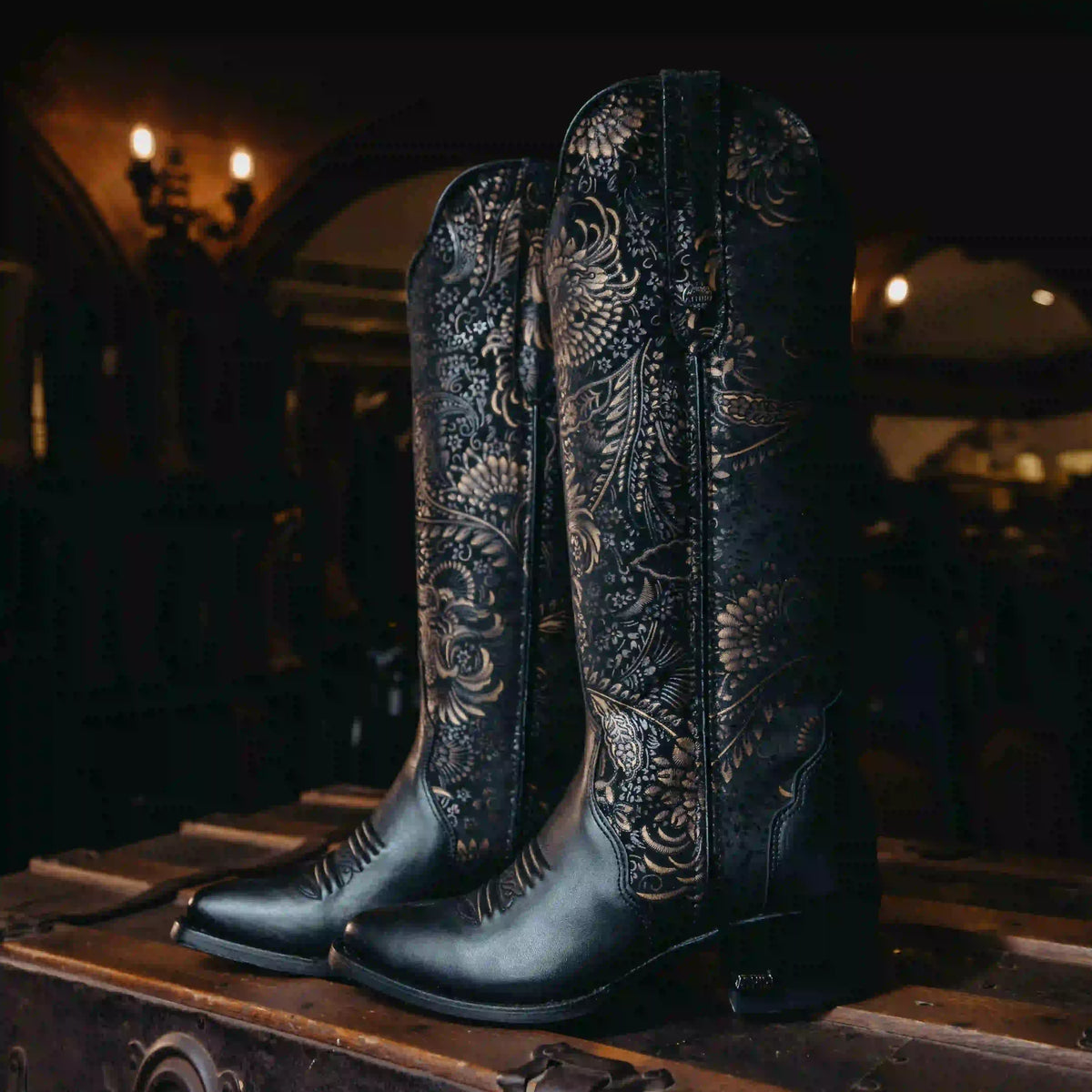 BOTA ATHIRI CEREY RUSH NEGRO H-ROUS OVAL