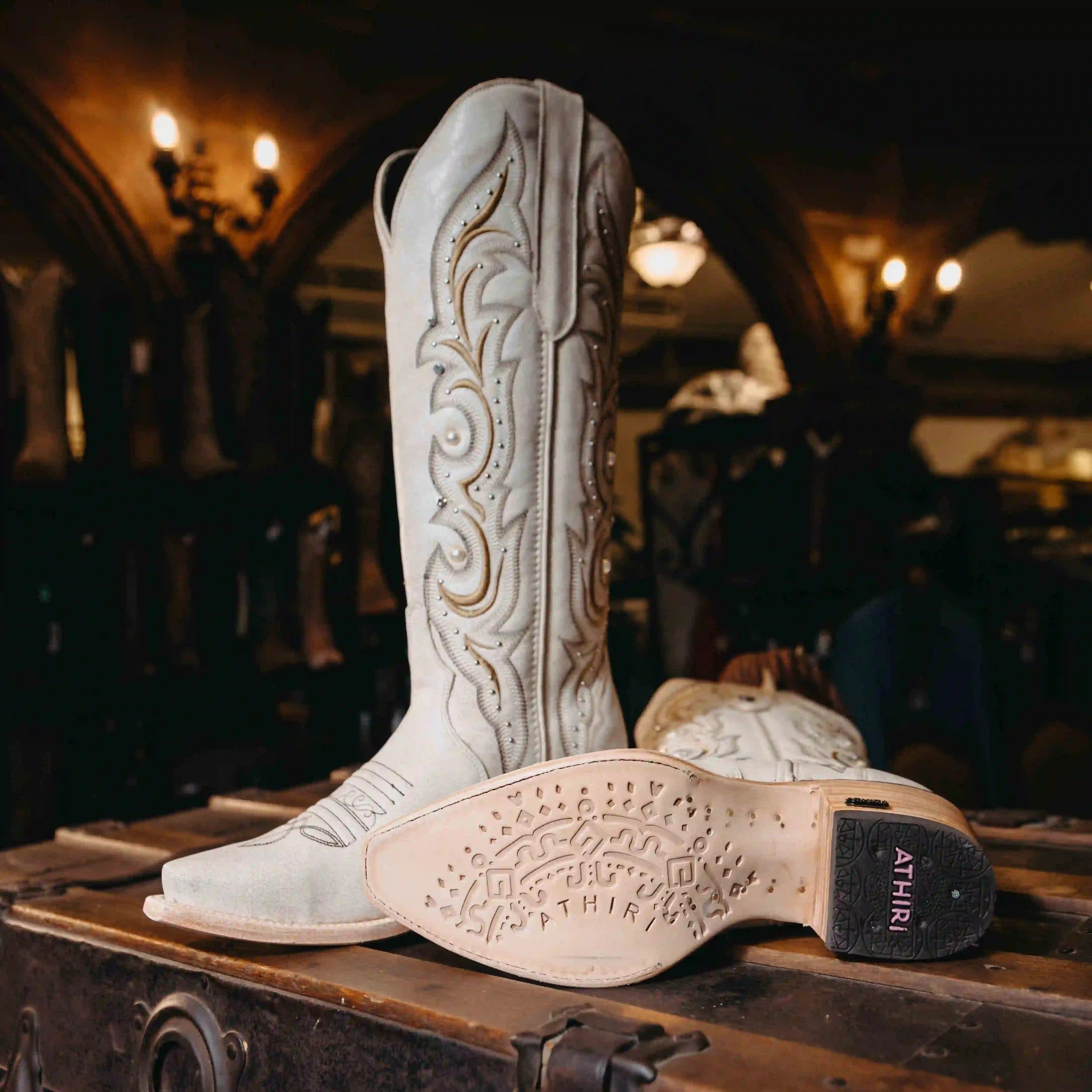 BOTA ATHIRI AMARA ALASKA ORIX H-MARIE