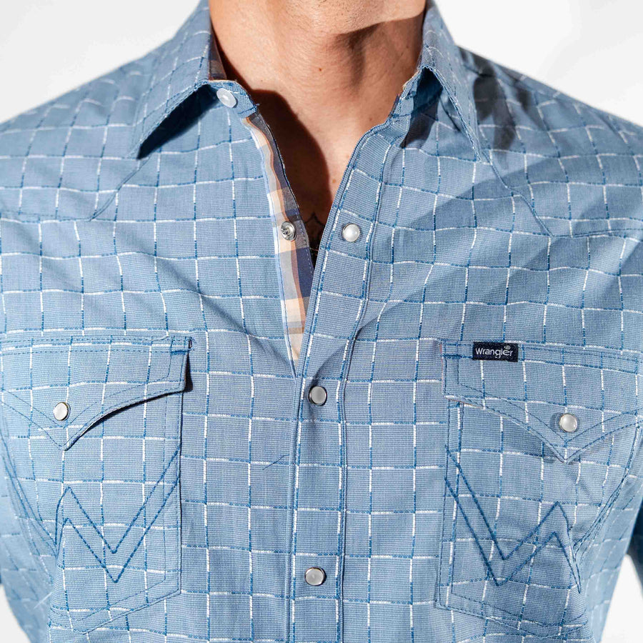 CAM WRANGLER RETRO CUA RELIEVE AZUL