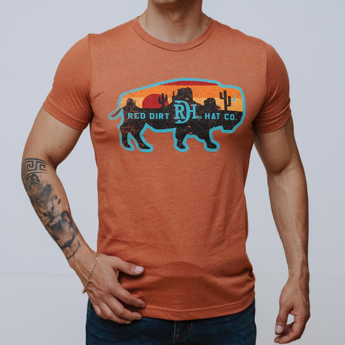 Playera Red Dirt Billboard Autumn 003