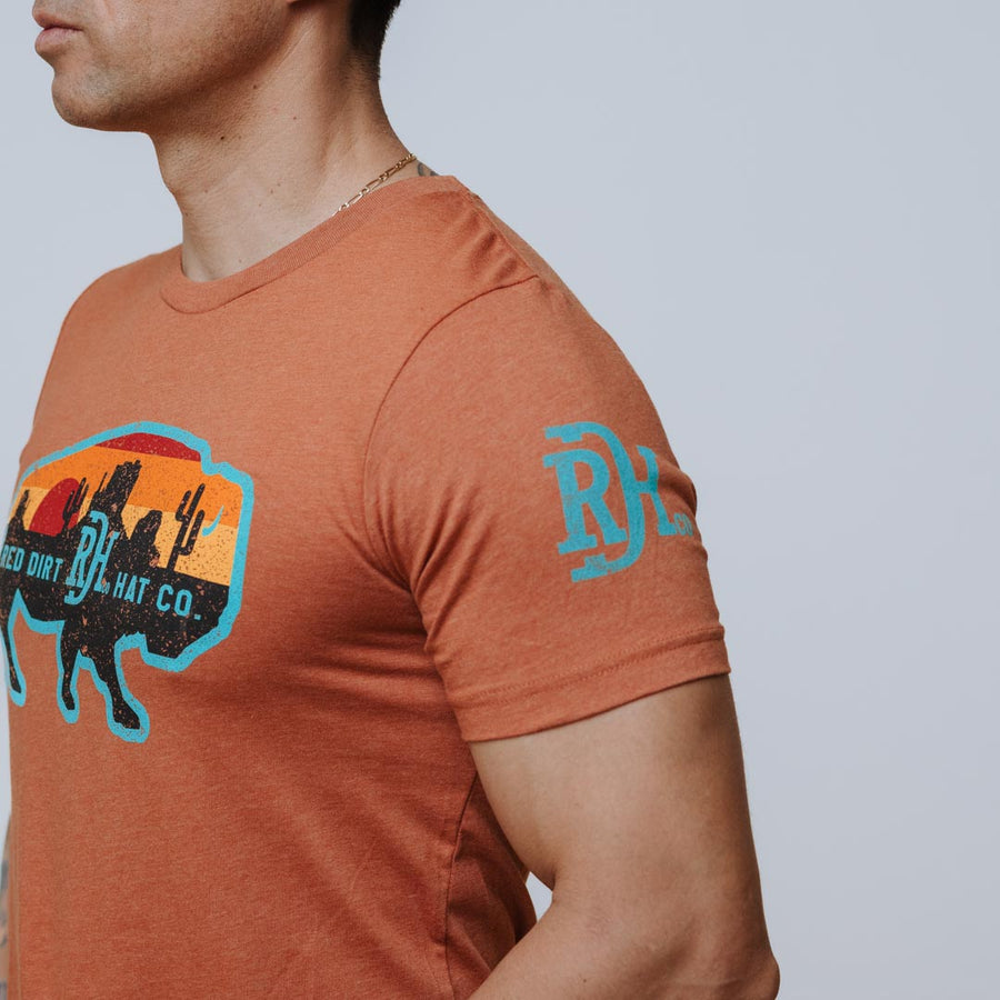 Playera Red Dirt Billboard Autumn 003