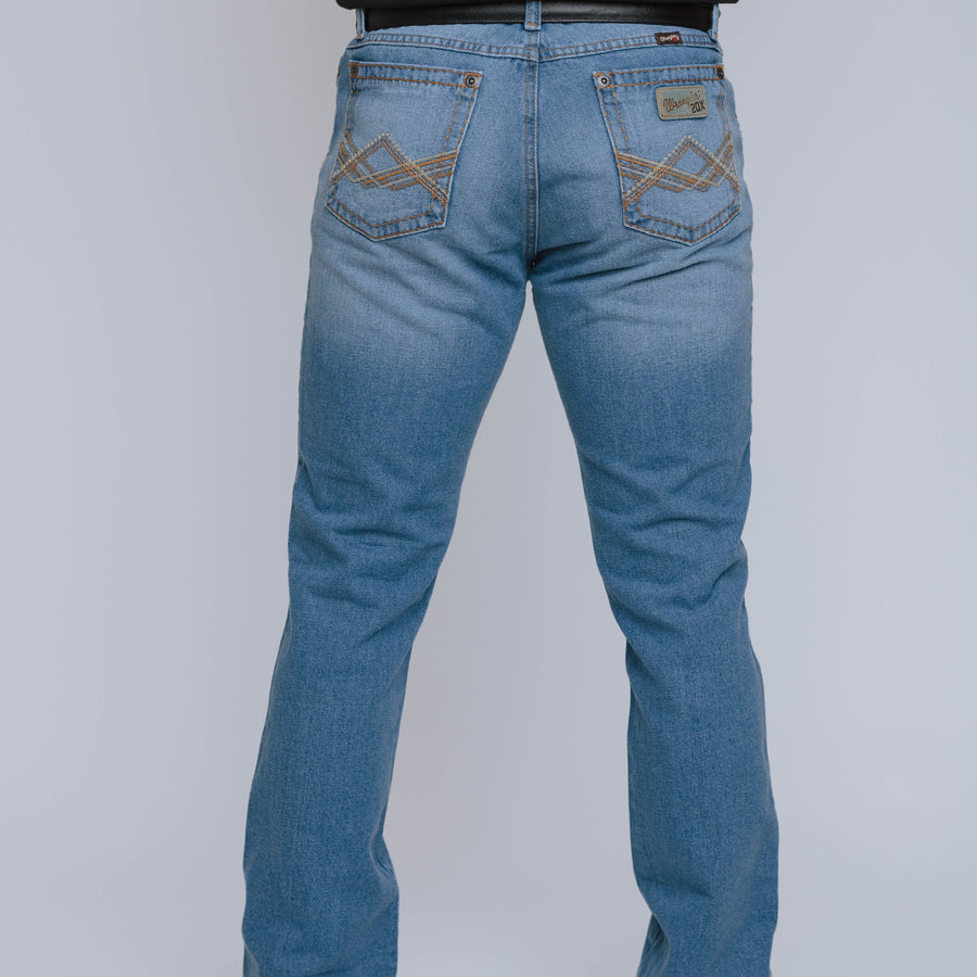 Pantalon Wrangler 20X Slim Boot 097