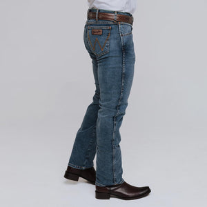Pantalón Wrangler Retro Slim Straight 092