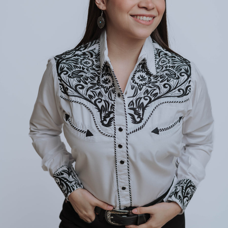 Blusa American West Bord Blanca/Negro 004