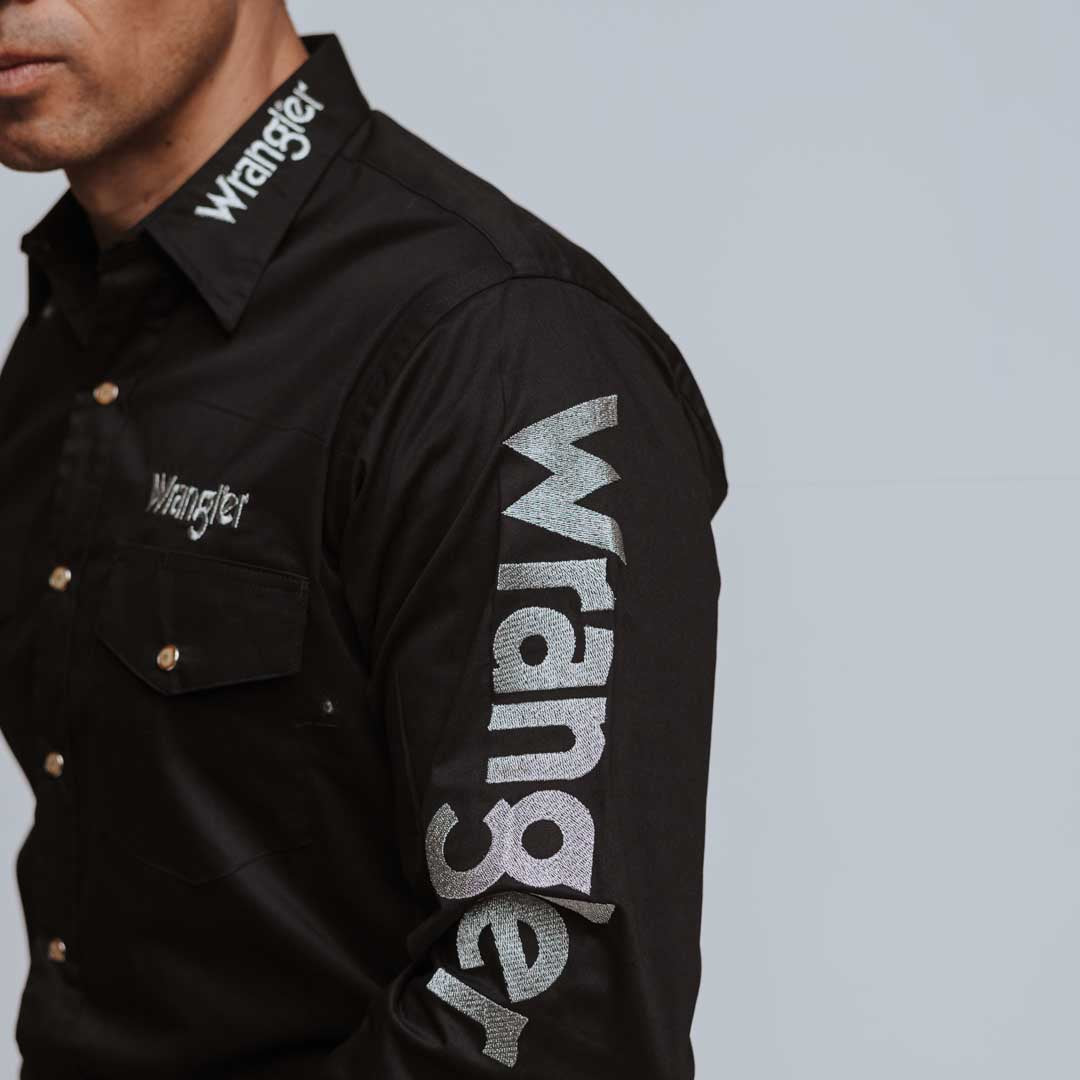 Camisa Wranlger Estilo: Bordada Logo Negra 047