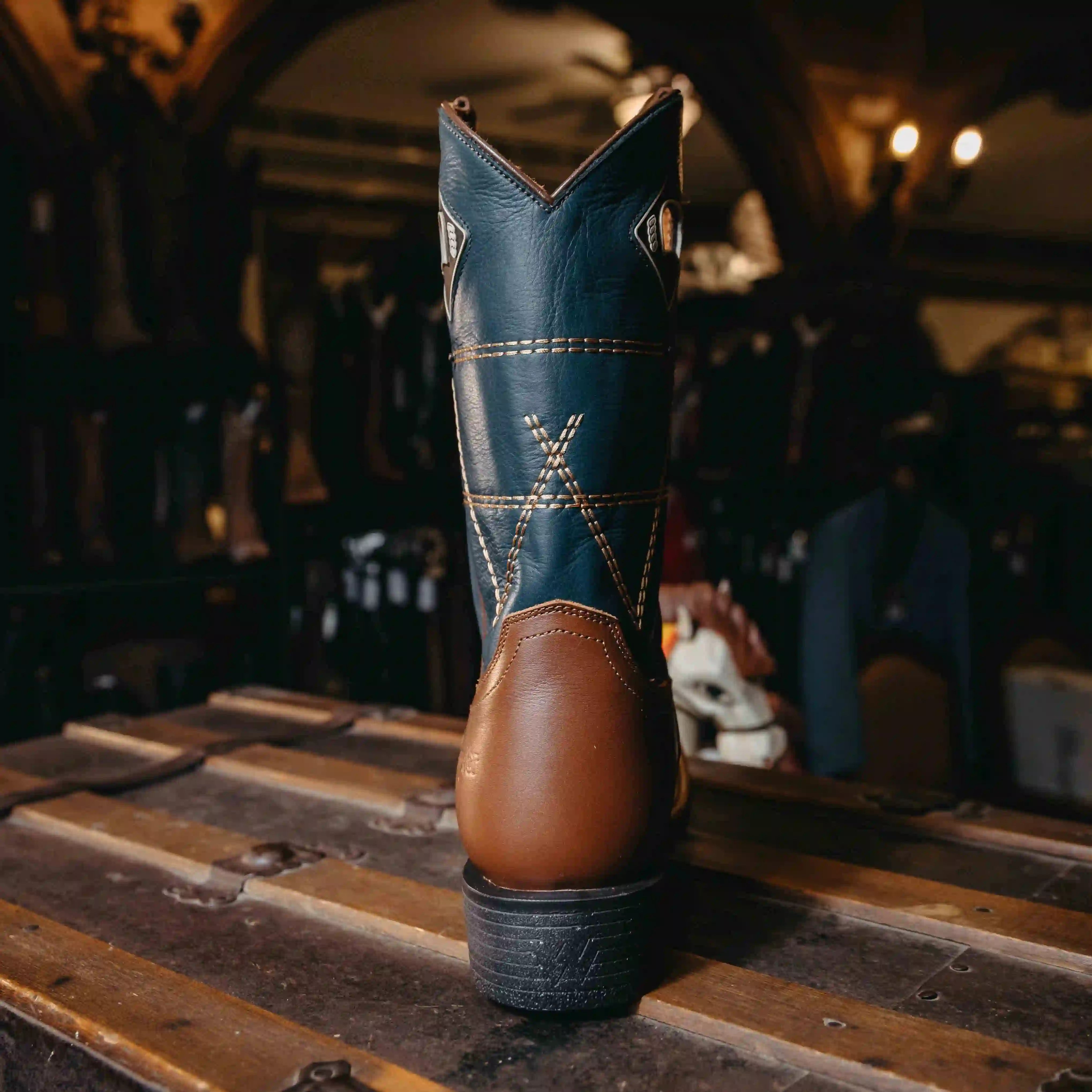 Bota Wrangler Legend Azul/Cafe H-500 003