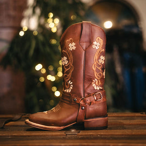 Bota Cruz De Hierro Flores Miel Mujer 002