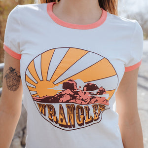 Playera Wrangler Blanca Sun Retro Mujer 025